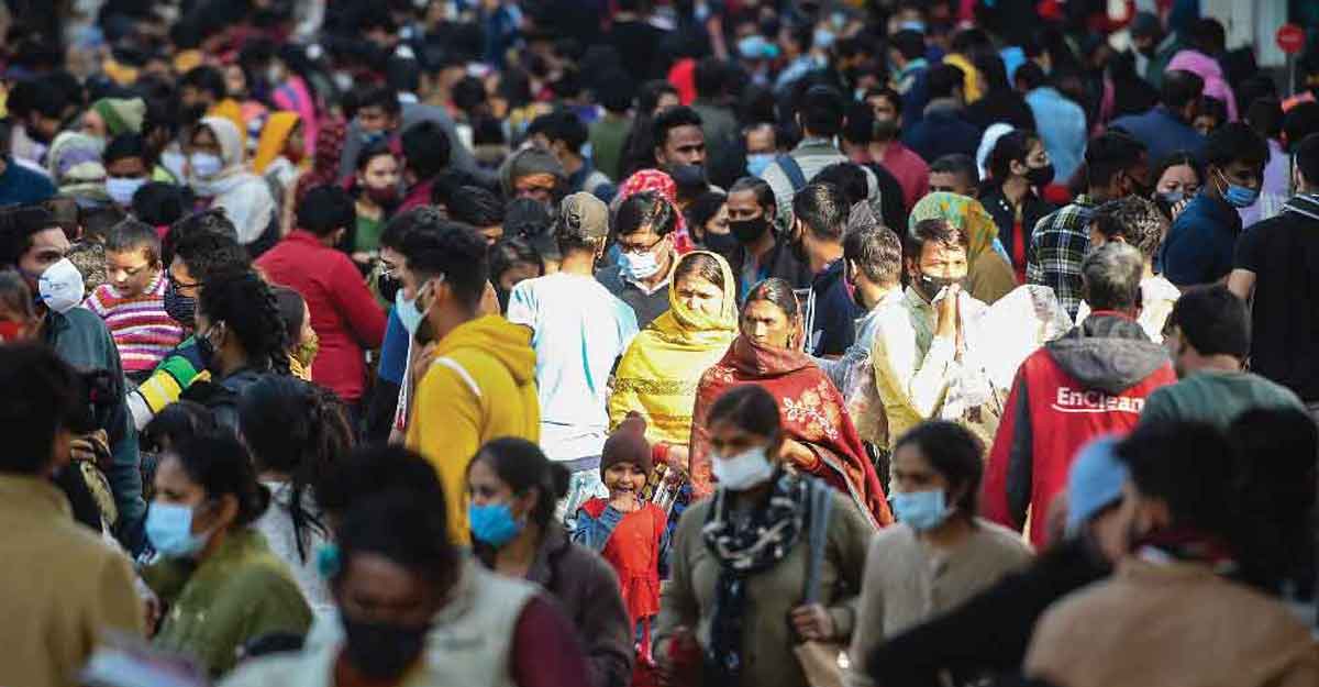 ওমিক্রনে পুরুষদের তুলনায় নারীরা বেশি আক্রান্ত হচ্ছে ওমিক্রনে পুরুষদের তুলনায় নারীরা বেশি আক্রান্ত হচ্ছে