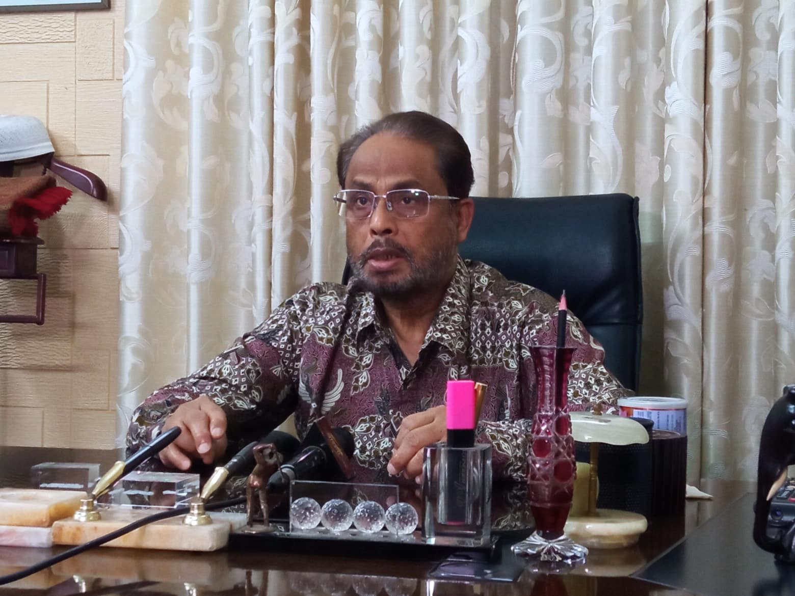 ইভিএম এর মাধ্যমে কারচুপির সম্ভবনা রয়েছে : জিএম কাদের ইভিএম এর মাধ্যমে কারচুপির সম্ভবনা রয়েছে : জিএম কাদের