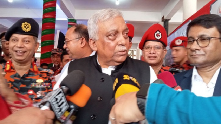 সংলাপের বিকল্প নেই: স্বরাষ্ট্রমন্ত্রী সংলাপের বিকল্প নেই: স্বরাষ্ট্রমন্ত্রী