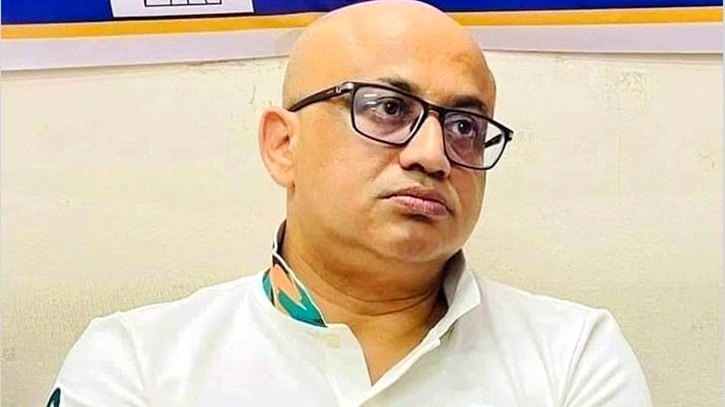 সাবেক প্রতিমন্ত্রী ডা. মুরাদের বিরুদ্ধে পরোয়ানা জারি সাবেক প্রতিমন্ত্রী ডা. মুরাদের বিরুদ্ধে পরোয়ানা জারি