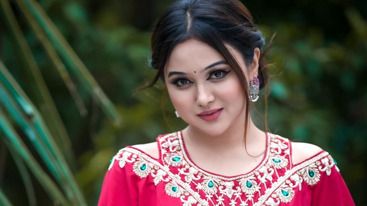 চমকের ভিডিও ভাইরাল! চমকের ভিডিও ভাইরাল!