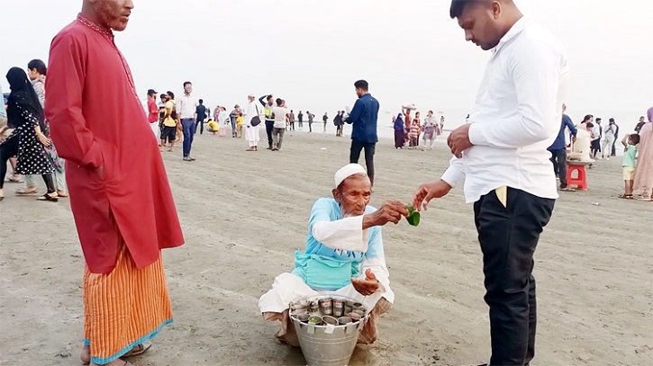 বৃদ্ধ ইমান আলীর হজে যাওয়ার ইচ্ছা পূরণ