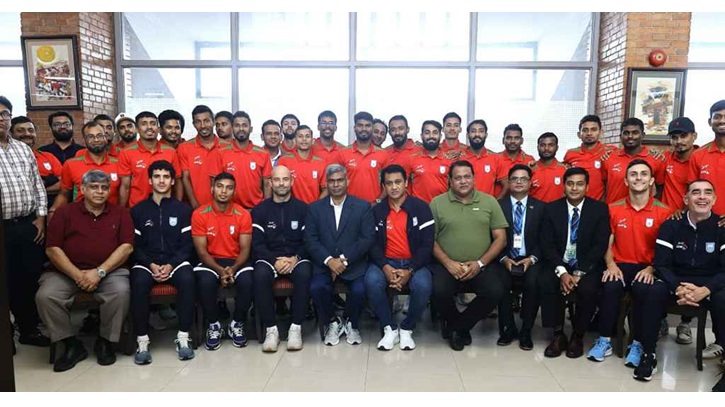 নেপাল থেকে নিরাপদে দেশে ফিরল বাংলাদেশ জাতীয় ফুটবল দল নেপাল থেকে নিরাপদে দেশে ফিরল বাংলাদেশ জাতীয় ফুটবল দল