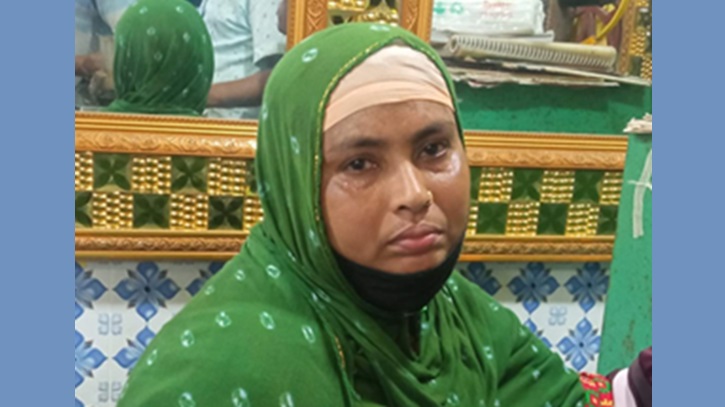 বালিয়াডাঙ্গীতে নকল স্বর্ণ বিক্রি করতে এসে নারী আটক বালিয়াডাঙ্গীতে নকল স্বর্ণ বিক্রি করতে এসে নারী আটক