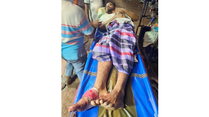 নোয়াখালীতে যুবদল কর্মীর গুলিতে জামায়াতের ২ কর্মী গুলিবিদ্ধ নোয়াখালীতে যুবদল কর্মীর গুলিতে জামায়াতের ২ কর্মী গুলিবিদ্ধ