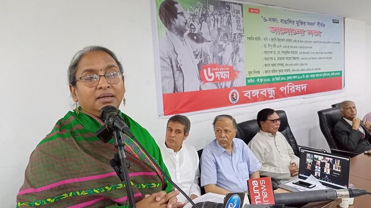 ‘এখনো দেশে এবং দেশের বাইরে যড়যন্ত্র চলছে’ ‘এখনো দেশে এবং দেশের বাইরে যড়যন্ত্র চলছে’