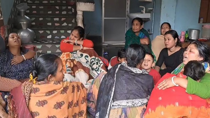 যশোরের চুড়ামনকাটিতে যুবক খুন যশোরের চুড়ামনকাটিতে যুবক খুন