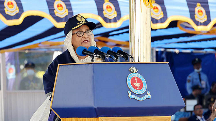 আমাদের অর্থনীতি এখনো নিরাপদ আছে: প্রধানমন্ত্রী আমাদের অর্থনীতি এখনো নিরাপদ আছে: প্রধানমন্ত্রী