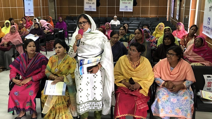 ‘রাজনীতিতে নারীর অংশগ্রহণ বাড়ছে’ ‘রাজনীতিতে নারীর অংশগ্রহণ বাড়ছে’