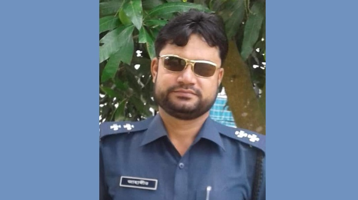 মা-মেয়েকে কুপ্রস্তাবের অভিযোগে পুলিশকে গণধোলাই! মা-মেয়েকে কুপ্রস্তাবের অভিযোগে পুলিশকে গণধোলাই!