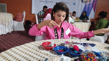 বিশেষ চাহিদাসম্পন্ন তরুণীদের জুয়েলারি প্রশিক্ষণ