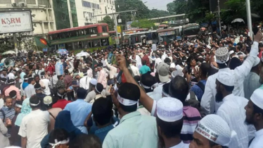 শিক্ষকদের ৫% বাড়িভাড়া বৃদ্ধির প্রজ্ঞাপন প্রত্যাখ্যান, শহীদ মিনারে