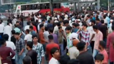 শাহবাগের পর এবার উত্তরায় সড়ক অবরোধ