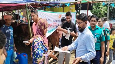 পশুর বর্জ্য ব্যবস্থাপনায় হাটে মোবাইল কোর্ট পরিচালনা