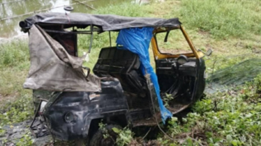 ঠাকুরগাঁওয়ে সড়ক দুর্ঘটনায় বাবা-মেয়ের প্রাণহানি
