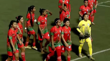 সিঙ্গাপুরকে হারালেন বাংলার সাবিনারা