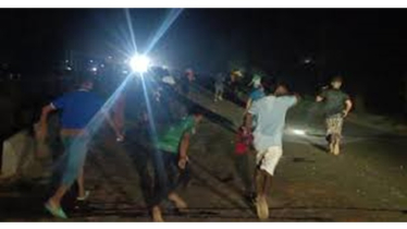 ব্রাহ্মণবাড়িয়া ২ গোষ্ঠীর সংঘর্ষে ৩০ জন আহত