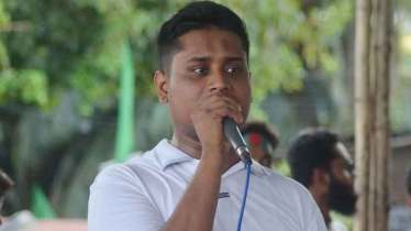  হাসনাতের গাড়িতে হামলা