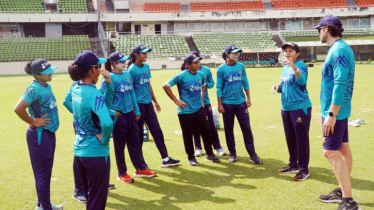 দক্ষিণ আফ্রিকার বিরুদ্ধে সন্ধ্যায় মাঠে নামছে টাইগ্রেসরা