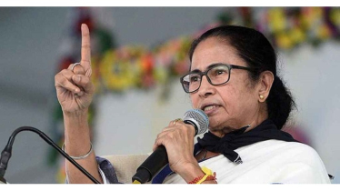 বিজেপির ‘ললিপপ’ হবেন না, নির্বাচন কমিশনকে মমতা