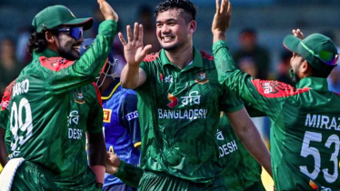  তাসকিনের কফি খেতে খেতে ৫ উইকেট শেষ!