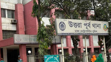 উত্তরায় সড়কে দাঁড়িয়ে থাকা মানুষের ওপর উঠে গেল ট্রাক, নিহত ৩