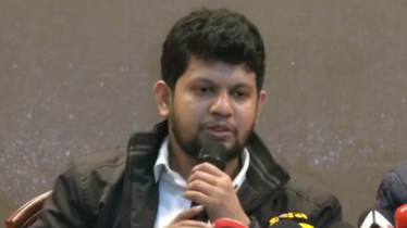 সন্ত্রাসবিরোধী অভিযানে জনসহযোগিতা চাইলেন উপদেষ্টা মাহফুজ