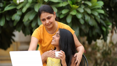 মেয়ে সন্তানকে মা যেসব শিক্ষায় গড়ে তুলবেন