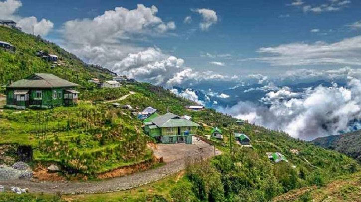 সিকিমে বেশি সন্তানের জন্ম দিলে বাড়বে বেতন