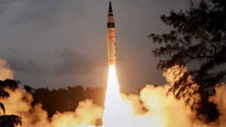 পাকিস্তানে ভারতের ক্ষেপণাস্ত্র হামলা, শিশুসহ নিহত ৩ পাকিস্তানে ভারতের ক্ষেপণাস্ত্র হামলা, শিশুসহ নিহত ৩
