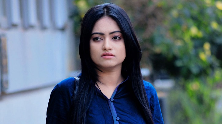 শুটিংয়ে দগ্ধ অভিনেত্রী শারমিন আঁখি শুটিংয়ে দগ্ধ অভিনেত্রী শারমিন আঁখি
