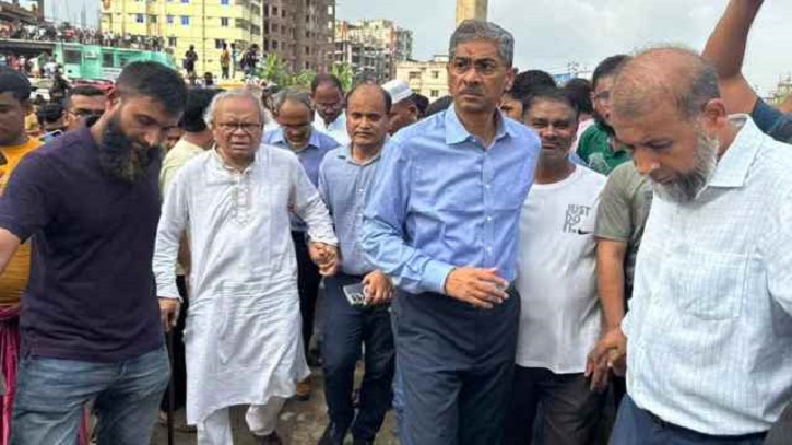 বিমান বিধ্বস্তের ঘটনাস্থল পরিদর্শনে বিএনপির প্রতিনিধি দল