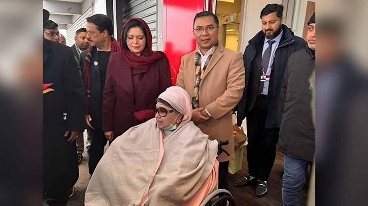 লন্ডনে খালেদা জিয়াকে বিদায় জানালেন তারেক রহমান লন্ডনে খালেদা জিয়াকে বিদায় জানালেন তারেক রহমান