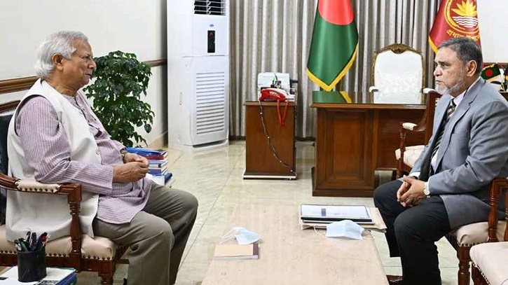 প্রধান উপদেষ্টার সঙ্গে সিইসির সাক্ষাৎ প্রধান উপদেষ্টার সঙ্গে সিইসির সাক্ষাৎ