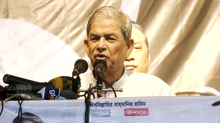 ‘অবিলম্বে তারেক রহমানকে দেশে ফেরার সুযোগ দিতে হবে’ ‘অবিলম্বে তারেক রহমানকে দেশে ফেরার সুযোগ দিতে হবে’