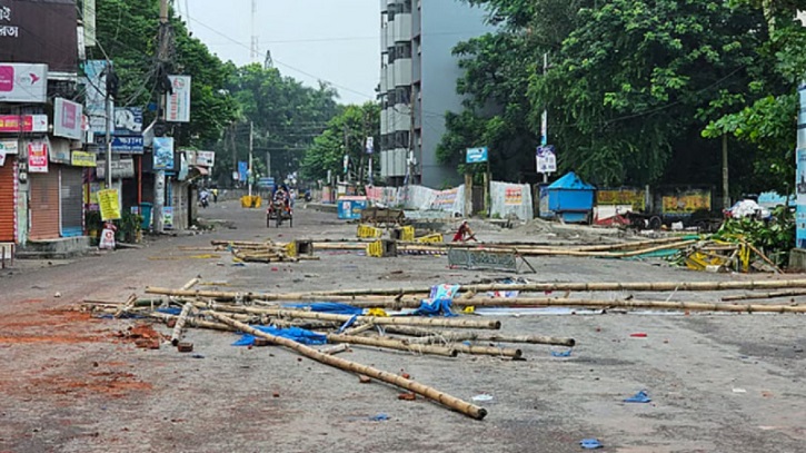 থমথমে গোপালগঞ্জে আতঙ্ক, গ্রেপ্তার ২০