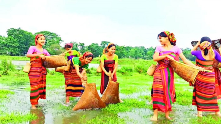হাজংদের জীবন সংগ্রাম হাজংদের জীবন সংগ্রাম