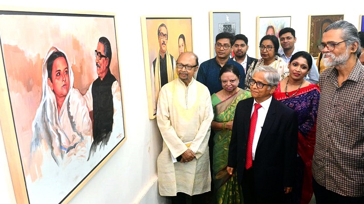 ঢাবিতে ‘বঙ্গমাতা: উদ্দীপনার আলো’ শীর্ষক চিত্র প্রদর্শনী শুরু