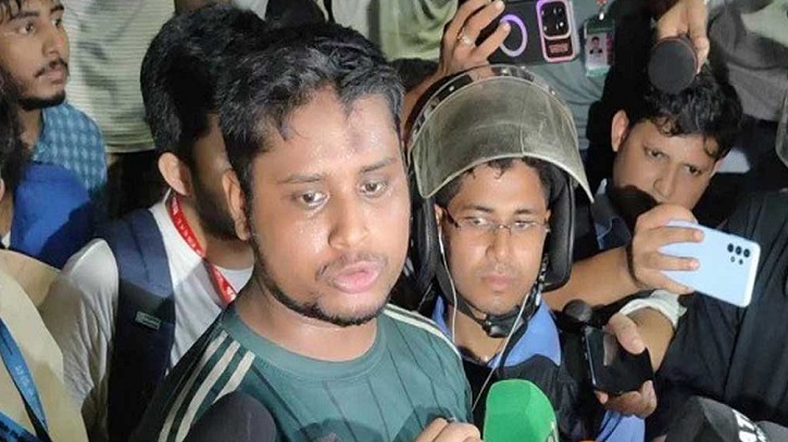 রক্ত মাড়িয়ে সংলাপ নয়: সমন্বয়ক হাসনাত আব্দুল্লাহ রক্ত মাড়িয়ে সংলাপ নয়: সমন্বয়ক হাসনাত আব্দুল্লাহ