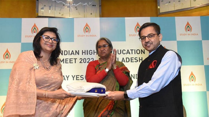 ঢাকায় ‘ইন্ডিয়ান হায়ার এডুকেশন মিট’ উদ্বোধন ঢাকায় ‘ইন্ডিয়ান হায়ার এডুকেশন মিট’ উদ্বোধন