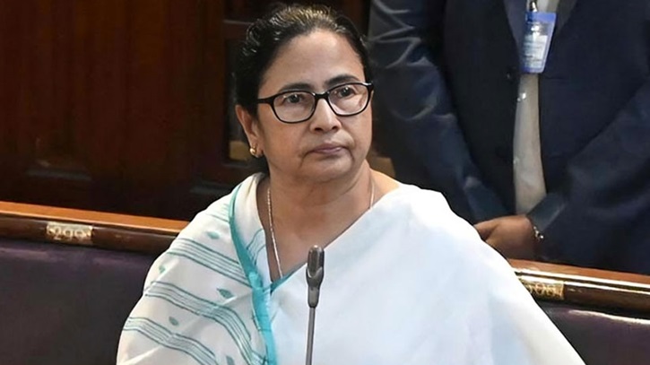 বাংলাদেশে জাতিসংঘের শান্তিরক্ষী মোতায়েনের আহ্বান জানালেন মমতা বাংলাদেশে জাতিসংঘের শান্তিরক্ষী মোতায়েনের আহ্বান জানালেন মমতা