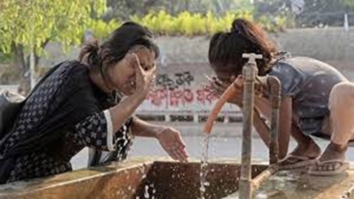 ঢাকায় মৌসুমের সর্বোচ্চ তাপমাত্রা ৪০.১ ডিগ্রি সেলসিয়াস ঢাকায় মৌসুমের সর্বোচ্চ তাপমাত্রা ৪০.১ ডিগ্রি সেলসিয়াস