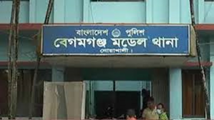 নোয়াখালীতে ফরম ছিঁড়ে প্রার্থীর ভাইকে মারধর নোয়াখালীতে ফরম ছিঁড়ে প্রার্থীর ভাইকে মারধর