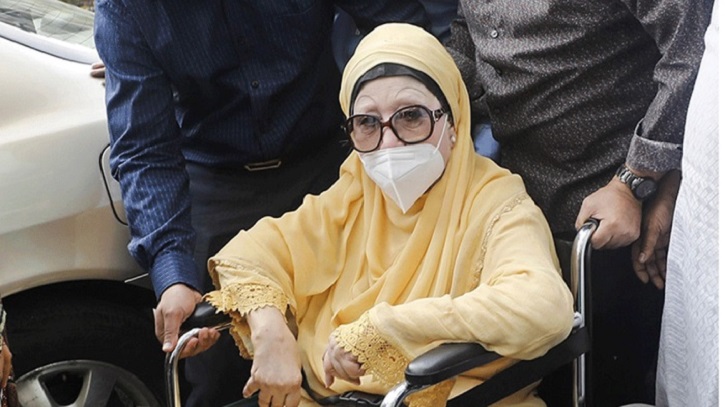 সাক্ষ্যগ্রহণ বন্ধ চেয়ে হাইকোর্টে খালেদা জিয়ার আবেদন সাক্ষ্যগ্রহণ বন্ধ চেয়ে হাইকোর্টে খালেদা জিয়ার আবেদন