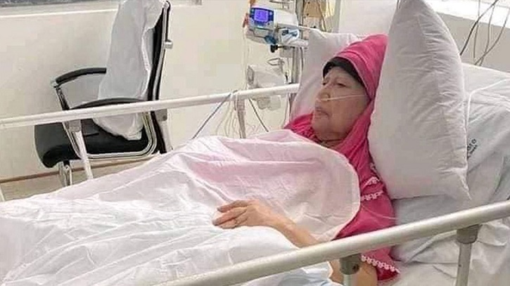 ফের সিসিইউতে খালেদা জিয়া ফের সিসিইউতে খালেদা জিয়া