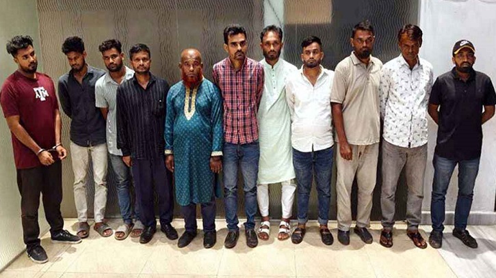ঢাকায় মিছিলের চেষ্টা, আ.লীগের ১১ নেতাকর্মী আটক ঢাকায় মিছিলের চেষ্টা, আ.লীগের ১১ নেতাকর্মী আটক