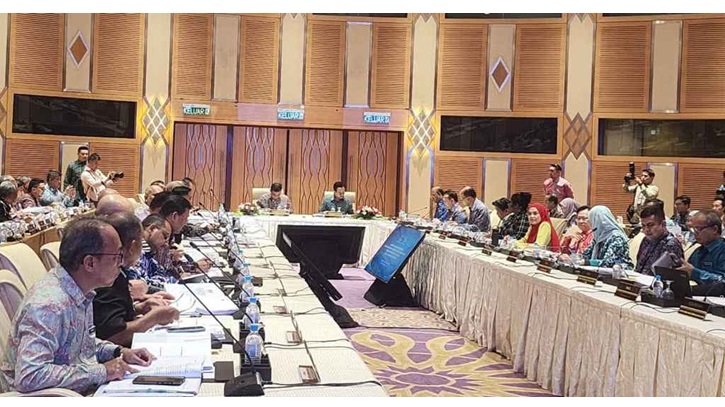 মালয়েশিয়ার শ্রমবাজার নিয়ে বাংলাদেশে সুখবর মালয়েশিয়ার শ্রমবাজার নিয়ে বাংলাদেশে সুখবর