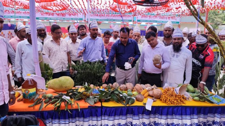 মোরেলগঞ্জে শুরু হলো ৩ দিনব্যাপী কৃষি মেলা মোরেলগঞ্জে শুরু হলো ৩ দিনব্যাপী কৃষি মেলা