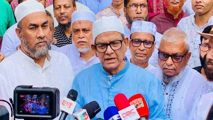 নির্বাচনের মাধ্যমেই সঠিক পথে এগিয়ে যাবে দেশ: ফখরুল নির্বাচনের মাধ্যমেই সঠিক পথে এগিয়ে যাবে দেশ: ফখরুল