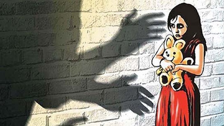 ‘মে মাসে নারী ও শিশু নির্যাতনের ঘটনা ৩২৪টি’ ‘মে মাসে নারী ও শিশু নির্যাতনের ঘটনা ৩২৪টি’